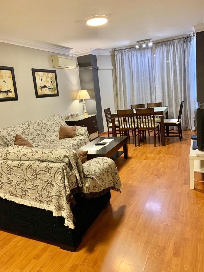 Apartamento Acogedor, Excelente Ubicacion, 10 Min Centro Apartment Севиля Екстериор снимка