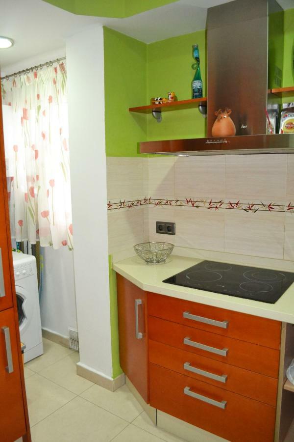 Apartamento Acogedor, Excelente Ubicacion, 10 Min Centro Apartment Севиля Екстериор снимка