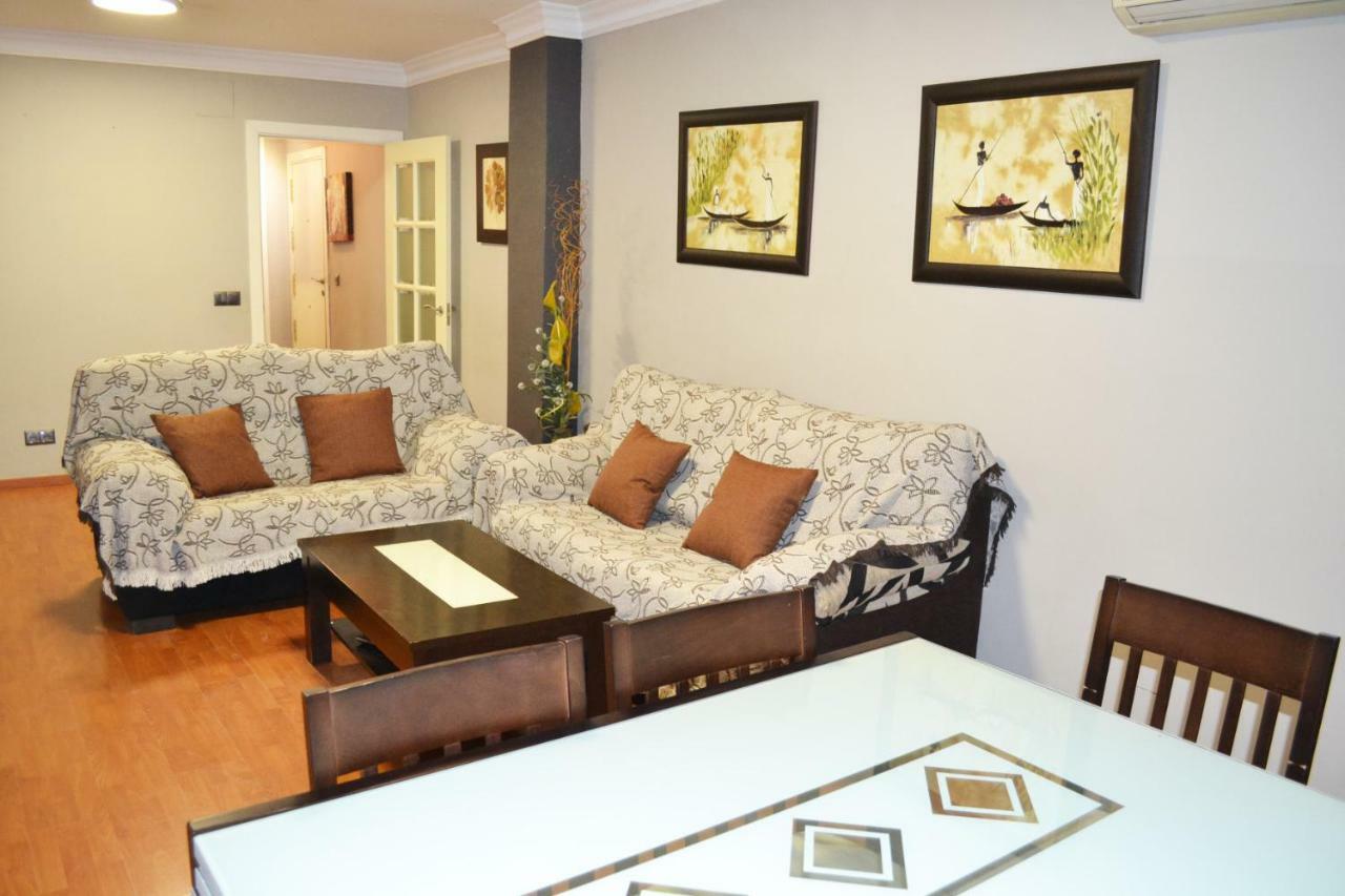 Apartamento Acogedor, Excelente Ubicacion, 10 Min Centro Apartment Севиля Екстериор снимка